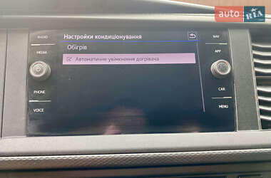 Грузовой фургон Volkswagen Transporter 2021 в 