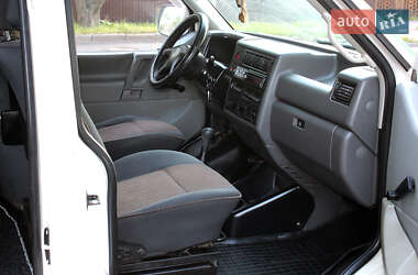 Минивэн Volkswagen Transporter 2000 в 