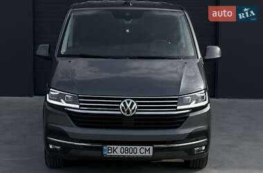 Минивэн Volkswagen Transporter 2021 в 