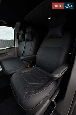 Минивэн Volkswagen Transporter 2021 в 
