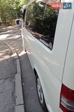 Минивэн Volkswagen Transporter 2006 в 