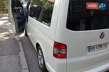 Минивэн Volkswagen Transporter 2006 в 