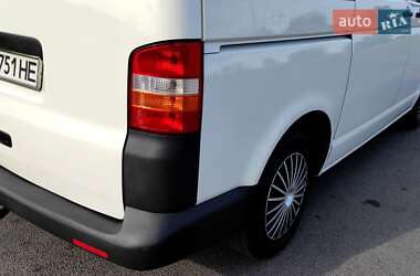 Минивэн Volkswagen Transporter 2006 в 