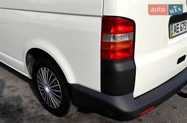 Минивэн Volkswagen Transporter 2006 в 