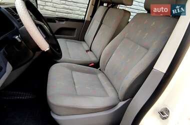 Минивэн Volkswagen Transporter 2006 в 