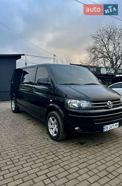 Грузовой фургон Volkswagen Transporter 2013 в Врадиевке