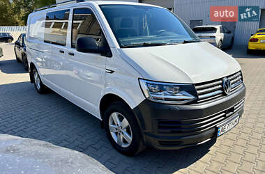 Грузопассажирский фургон Volkswagen Transporter 2019 в 