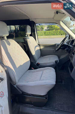 Минивэн Volkswagen Transporter 2002 в 