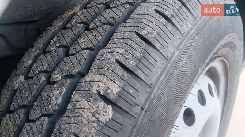 Минивэн Volkswagen Transporter 1998 в Житомире