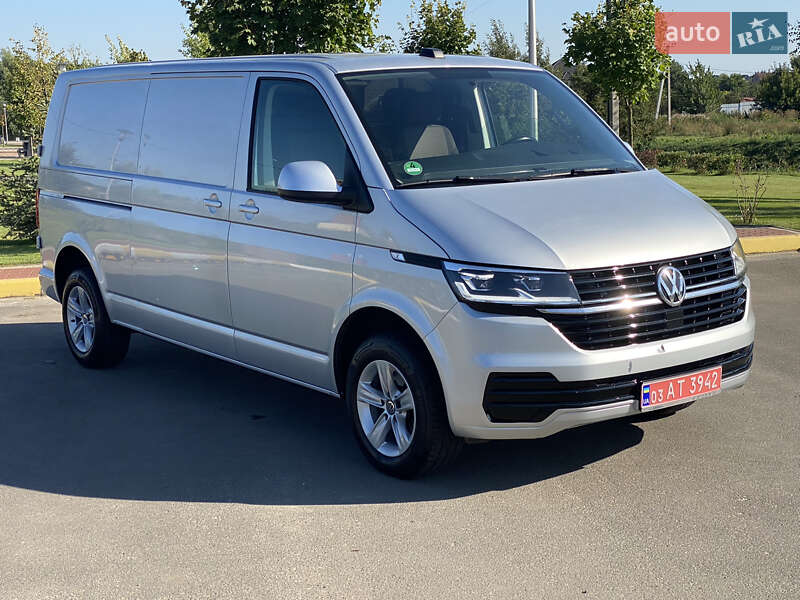 Грузовой фургон Volkswagen Transporter 2021 в Ирпене