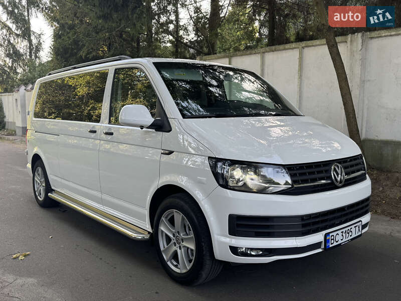 Минивэн Volkswagen Transporter 2016 в 
