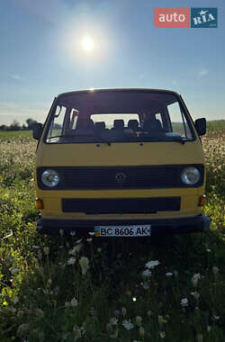 Минивэн Volkswagen Transporter 1987 в 