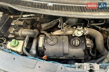 Минивэн Volkswagen Transporter 2006 в 