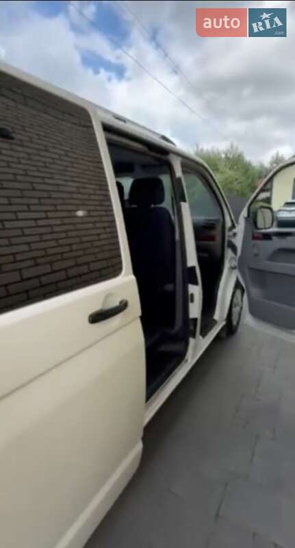 Минивэн Volkswagen Transporter 2006 в Полтаве