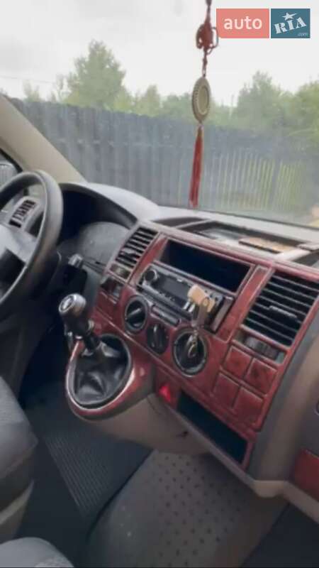 Минивэн Volkswagen Transporter 2006 в Полтаве