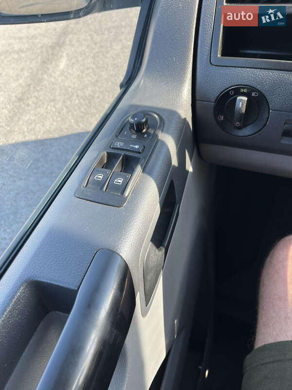 Мінівен Volkswagen Transporter 2008 в Ковелі