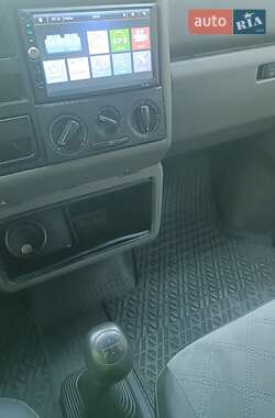 Минивэн Volkswagen Transporter 2002 в 