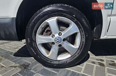 Грузовой фургон Volkswagen Transporter 2013 в 