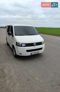 Грузопассажирский фургон Volkswagen Transporter 2011 в 