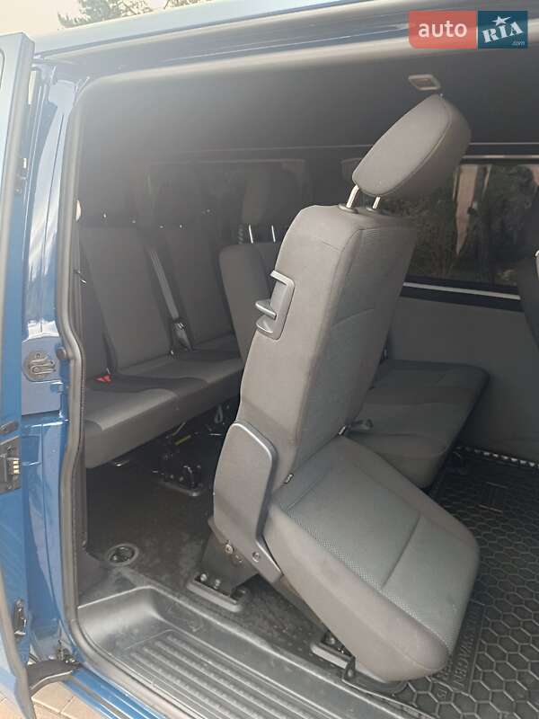 Минивэн Volkswagen Transporter 2016 в Львове