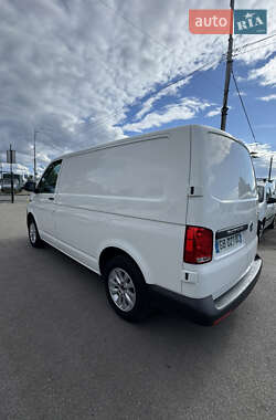 Грузовой фургон Volkswagen Transporter 2021 в 