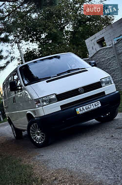 Грузовой фургон Volkswagen Transporter 1998 в 
