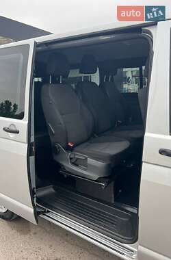 Минивэн Volkswagen Transporter 2016 в 