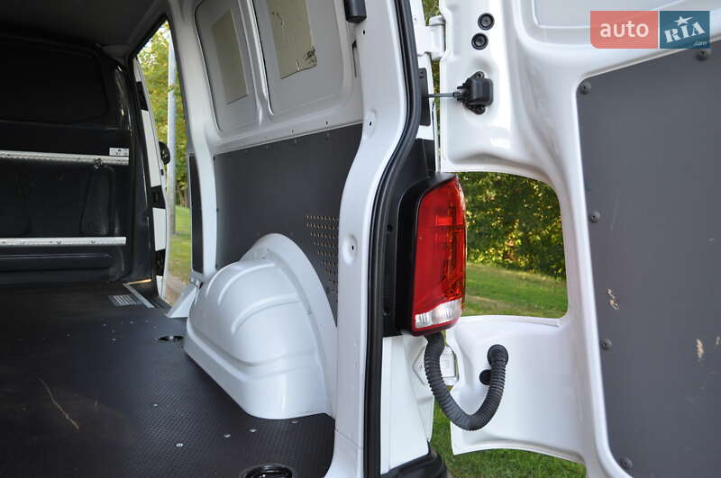 Вантажний фургон Volkswagen Transporter 2020 в Києві фото 26 Вантажний фургон Volkswagen Transporter 2020 в Києві