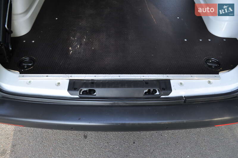 Вантажний фургон Volkswagen Transporter 2020 в Києві фото 29 Вантажний фургон Volkswagen Transporter 2020 в Києві