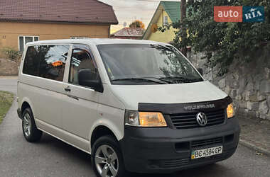 Мінівен Volkswagen Transporter 2008 в Стрию