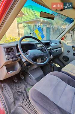 Минивэн Volkswagen Transporter 1991 в 