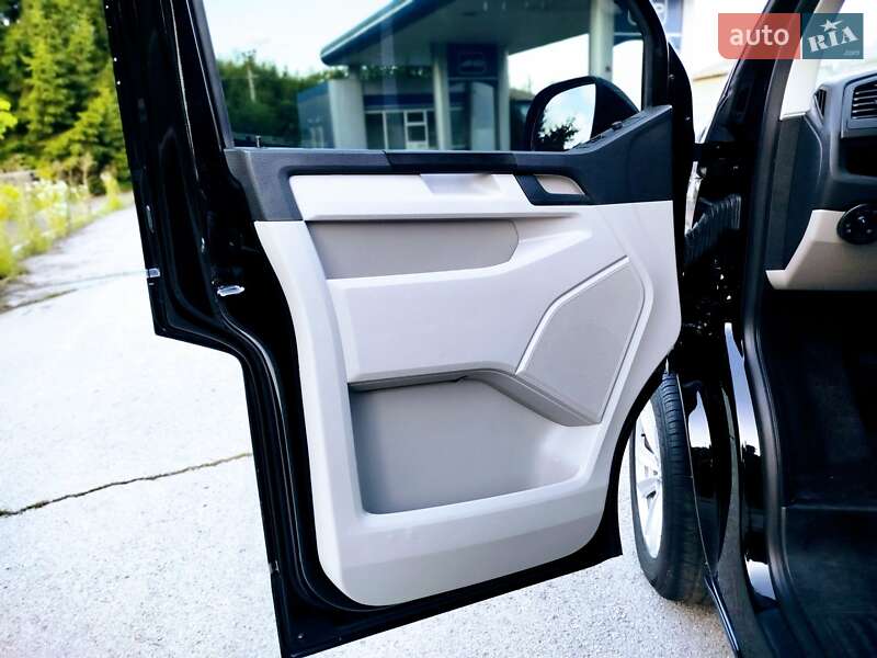Минивэн Volkswagen Transporter 2019 в Бердичеве