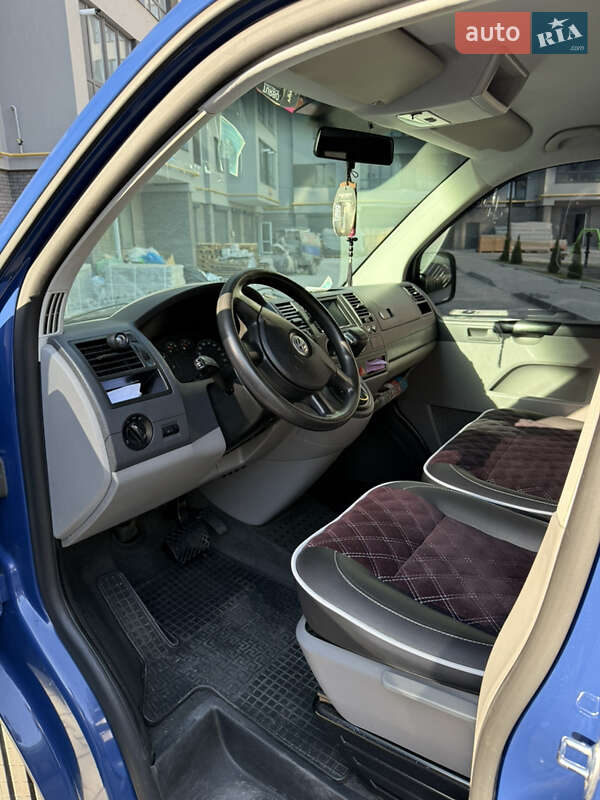 Минивэн Volkswagen Transporter 2007 в Хмельницком