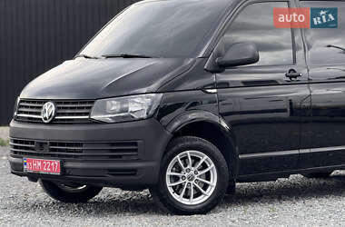 Минивэн Volkswagen Transporter 2019 в 