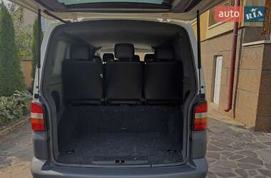 Минивэн Volkswagen Transporter 2009 в 
