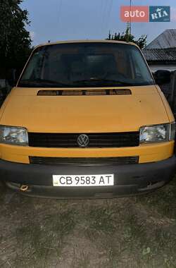 Грузовой фургон Volkswagen Transporter 2002 в 