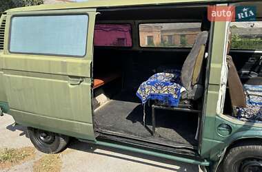 Минивэн Volkswagen Transporter 1990 в 
