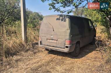 Минивэн Volkswagen Transporter 2000 в 
