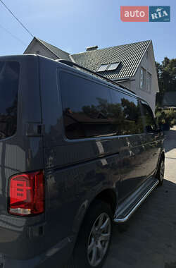 Минивэн Volkswagen Transporter 2019 в 