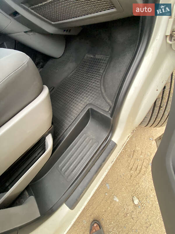 Минивэн Volkswagen Transporter 2004 в Хмельницком фото 4 Минивэн Volkswagen Transporter 2004 в Хмельницком