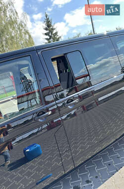 Минивэн Volkswagen Transporter 2021 в 