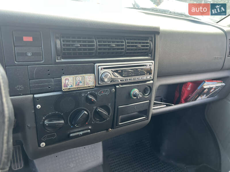 Минивэн Volkswagen Transporter 1996 в Дрогобыче