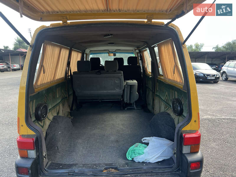 Минивэн Volkswagen Transporter 1996 в Дрогобыче