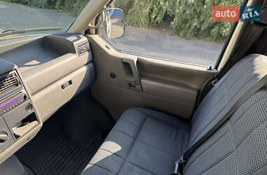 Минивэн Volkswagen Transporter 1998 в 