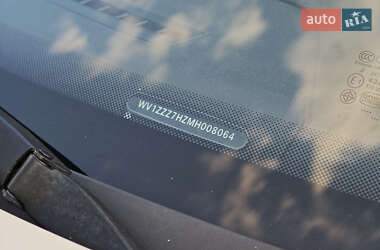 Грузовой фургон Volkswagen Transporter 2020 в 
