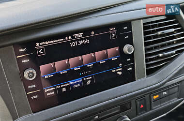 Грузовой фургон Volkswagen Transporter 2020 в 