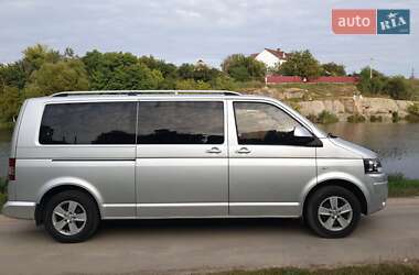 Минивэн Volkswagen Transporter 2013 в 