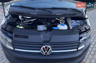 Грузовой фургон Volkswagen Transporter 2017 в 