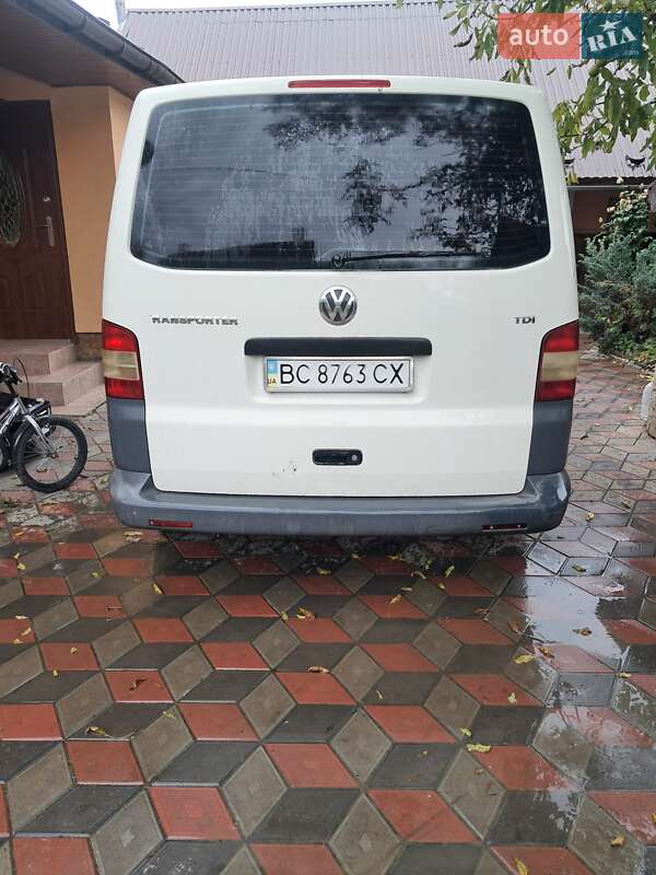 Мінівен Volkswagen Transporter 2006 в Самборі фото 4 Мінівен Volkswagen Transporter 2006 в Самборі