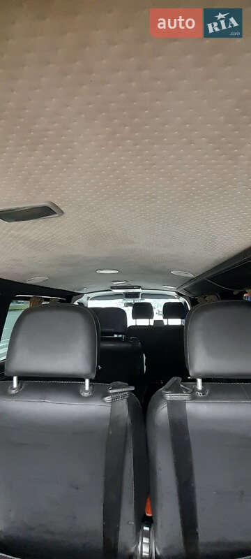 Минивэн Volkswagen Transporter 2010 в Виннице